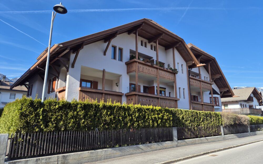 3-Zimmer-Gartenwohnung mit Hobbyraum, Keller, Garage und Autoabstellplatz in Stegen/Bruneck