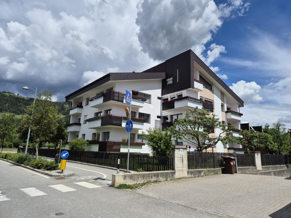 Herrschaftliche 3-Zimmerwohnung in ruhiger Wohnlage von Bruneck