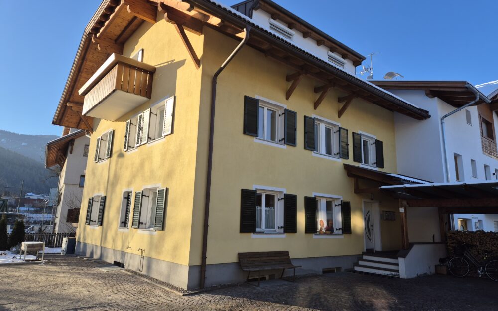 Lichtdurchflutete 3-Zimmerwohnung in ruhiger Wohnlage von Bruneck/Stegen