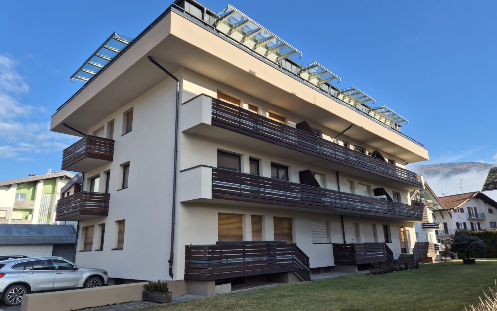 Grazioso trilocale al centro di Brunico